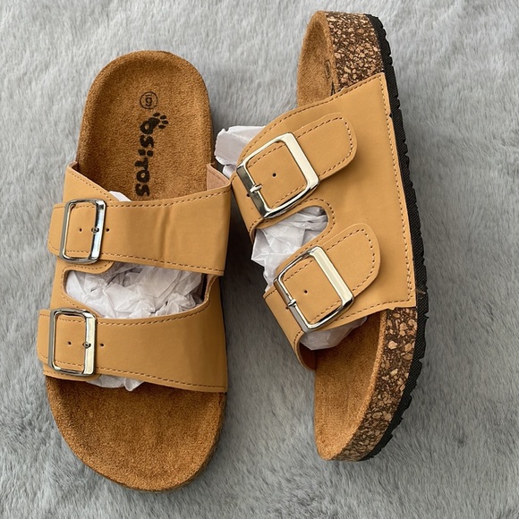 Buckle sandals - Picture 2 of 3